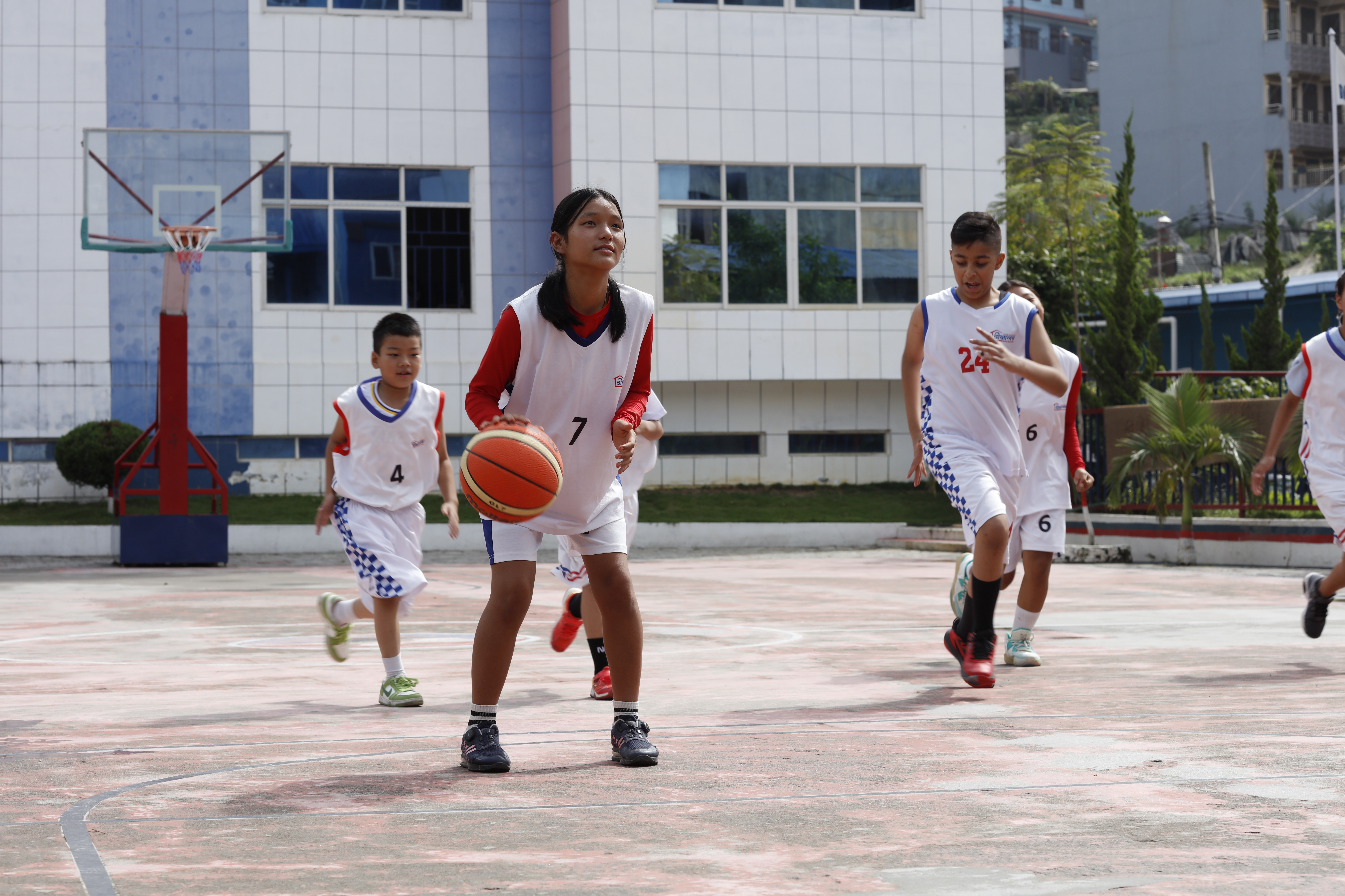 BASKETBALL COURT