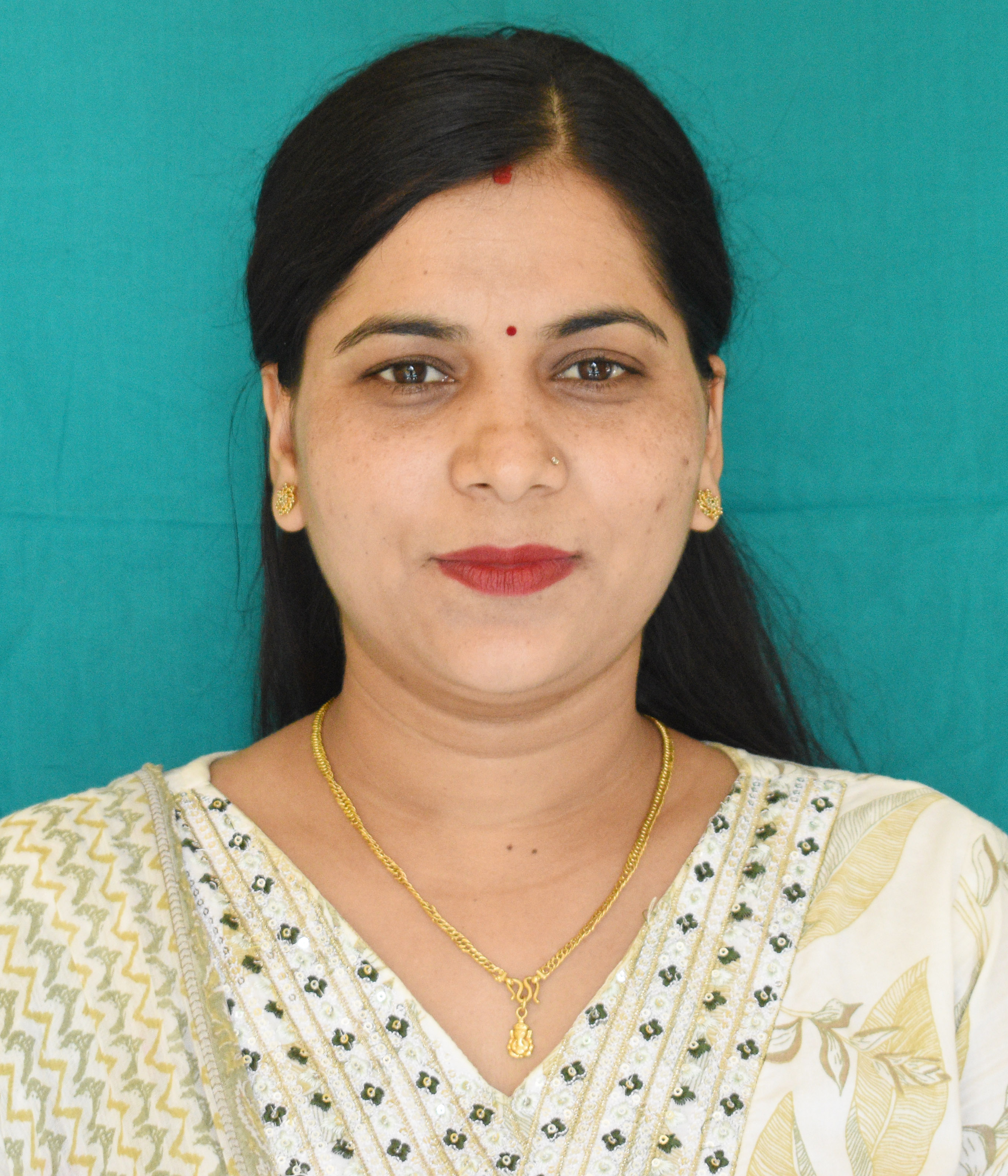 Diamond School staff image Sunita Gautam