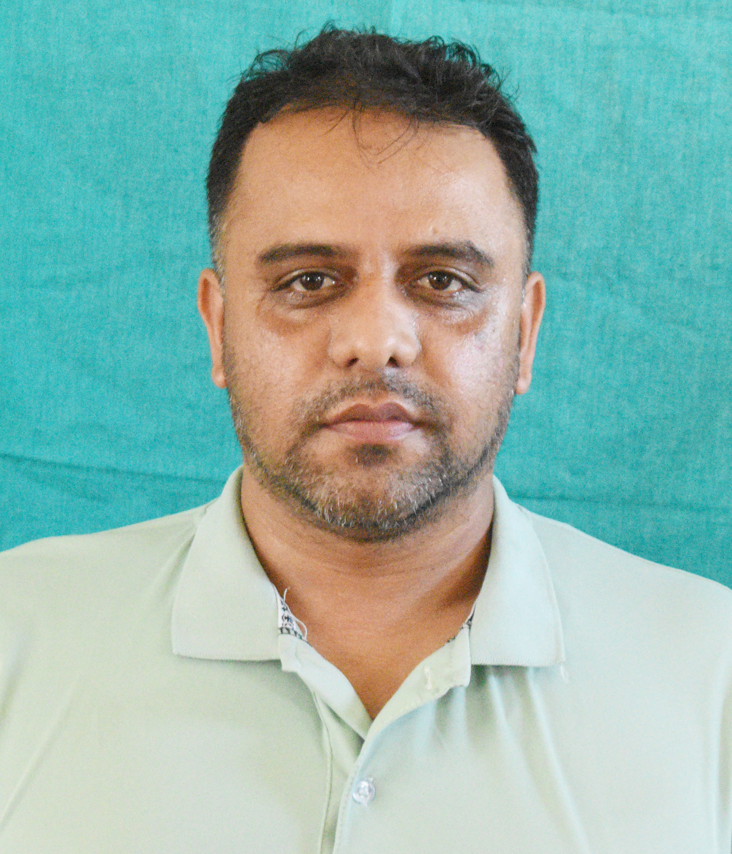 Diamond School staff image Dinesh Sharma