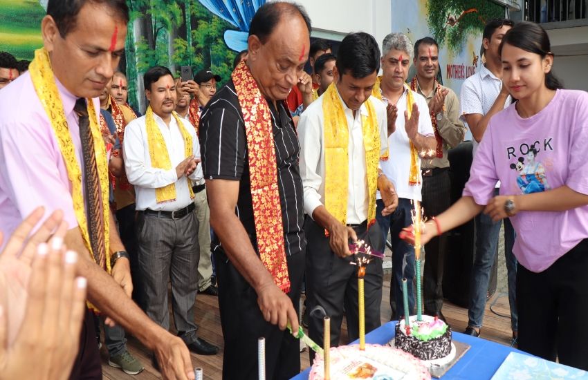 https://s3.veda-app.com/veda-app/assets/314/news/2023-11-30/YLCoYvBwv8tQOTTh-1701307727.jpg