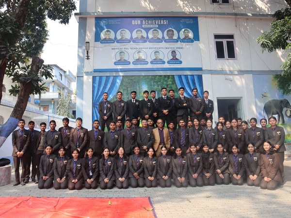 https://s3.veda-app.com/veda-app/assets/314/news/2025-03-23/0mCyfLgnQYemtPKq-1742714279.jpg