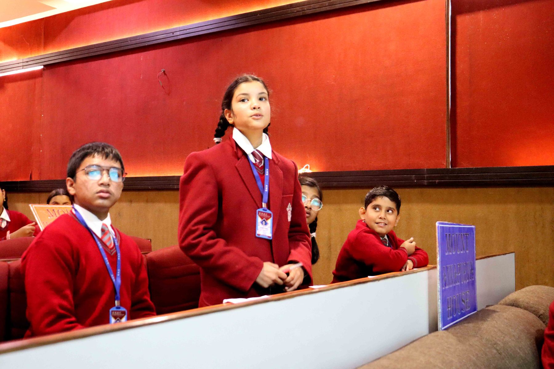 Inter-house Yoga Quiz Contest in Middle School