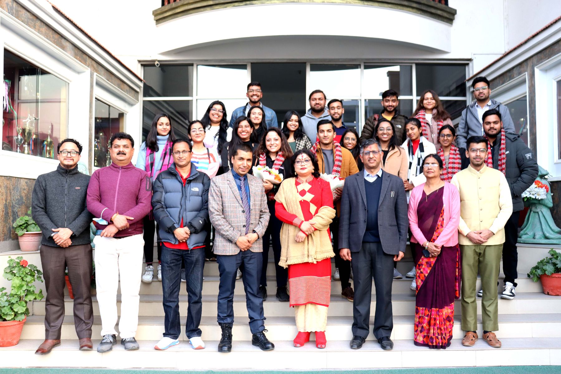 DAV Alumni on the Way to National and Global Connection
