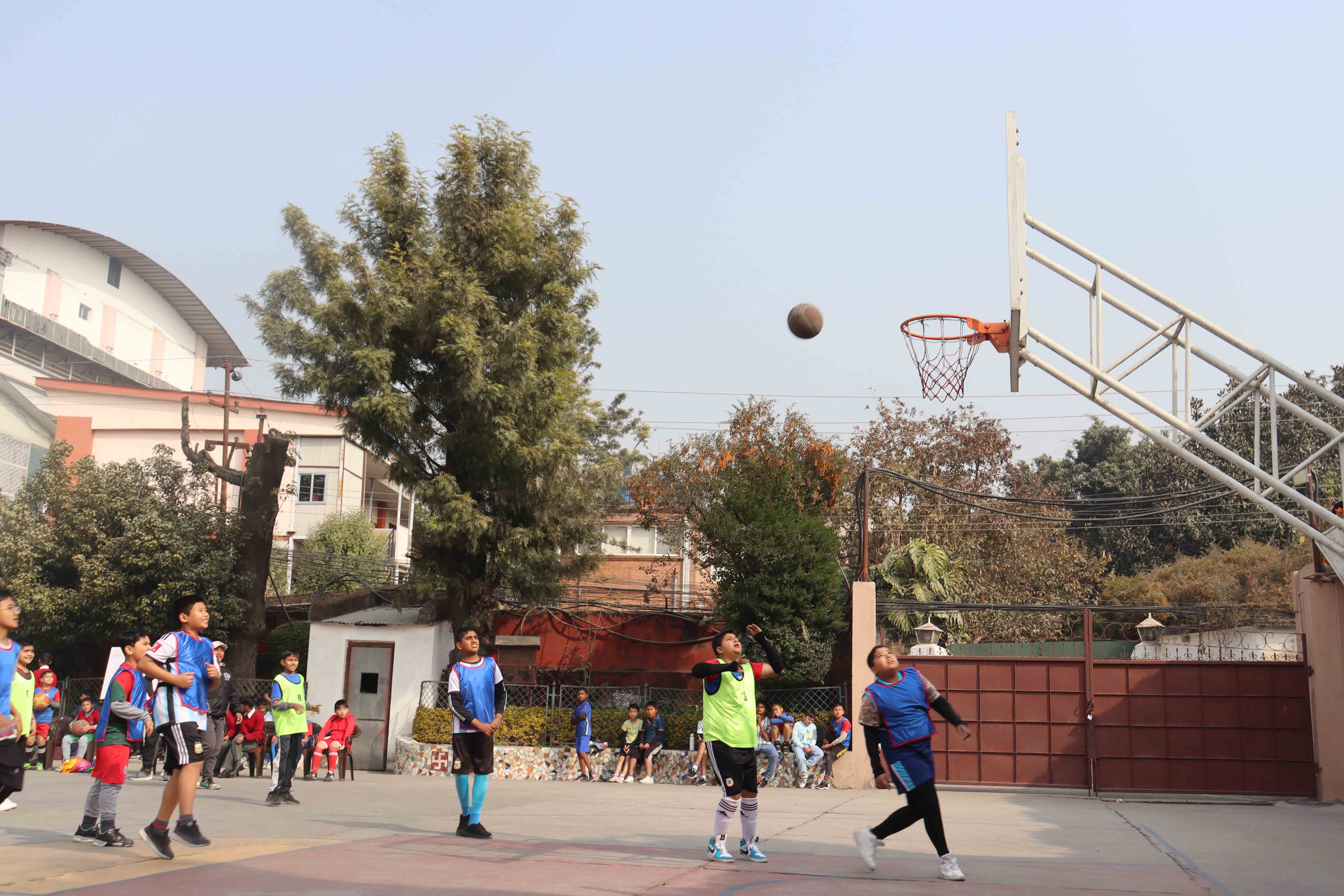 Inter-house Basketball Tournament in Middle School