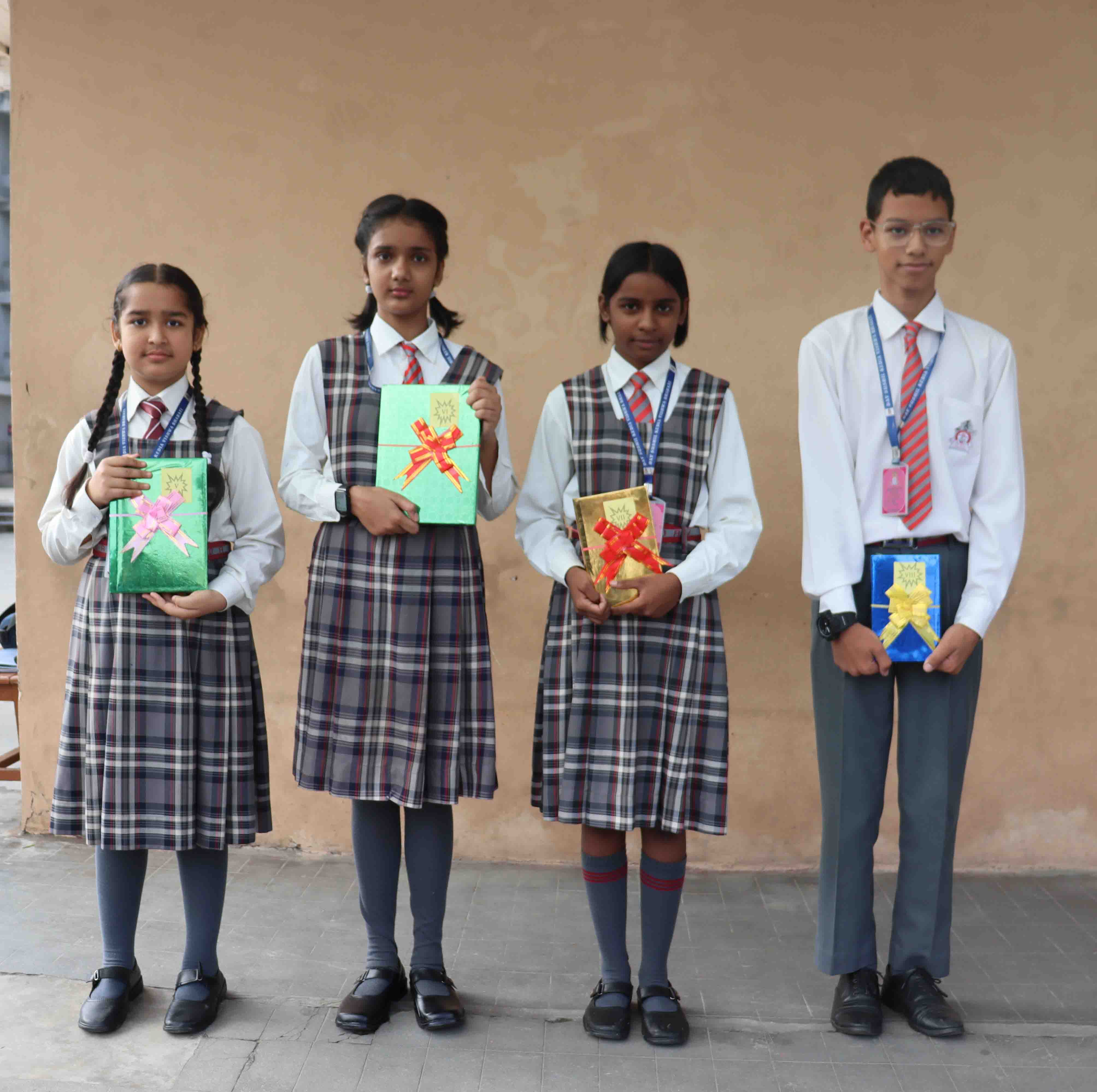Achievers of Principal's Subject Sweepstakes of Science in Middle School Honoured