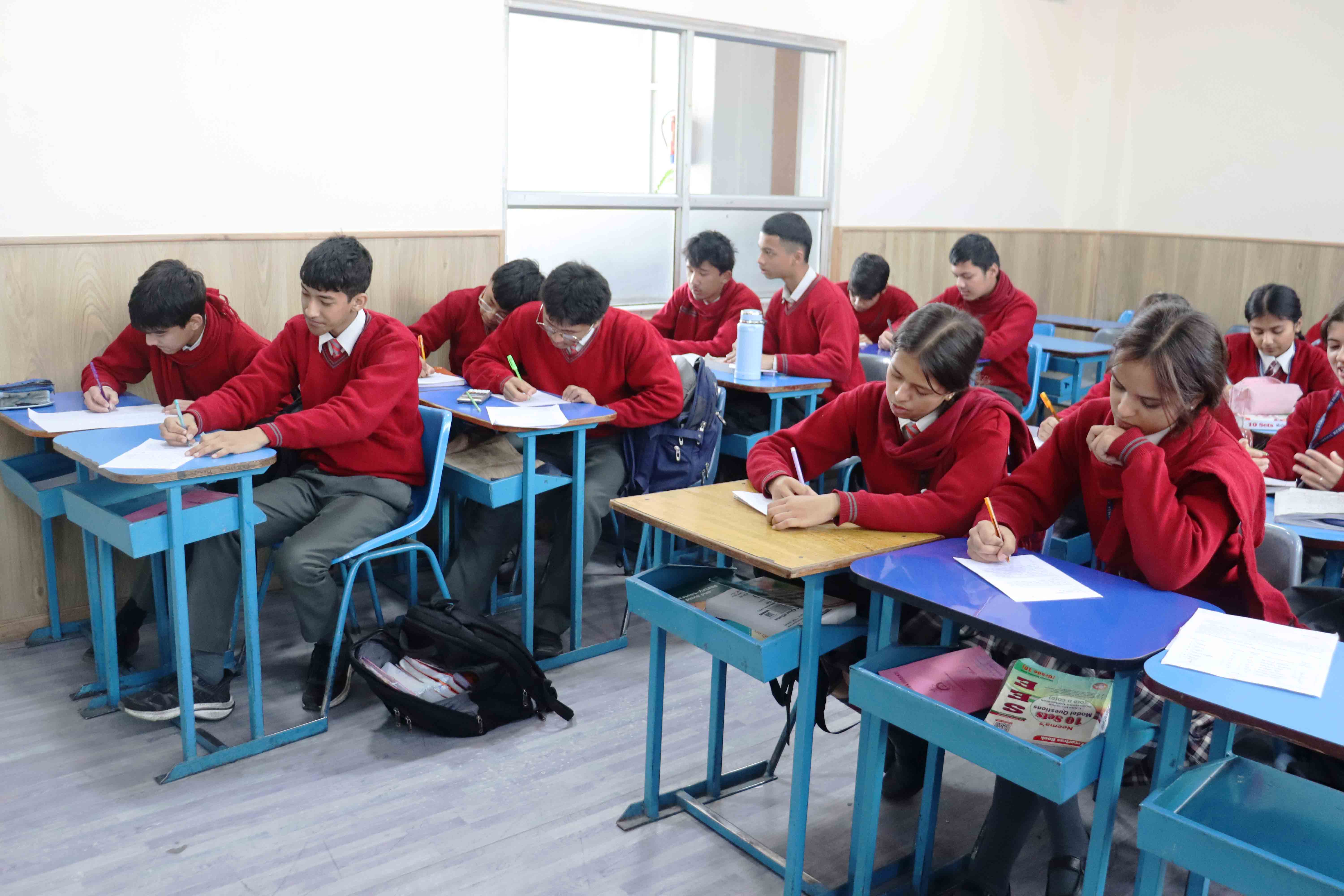 Publication Team Engages Senior School Students in Creative Writing Activities