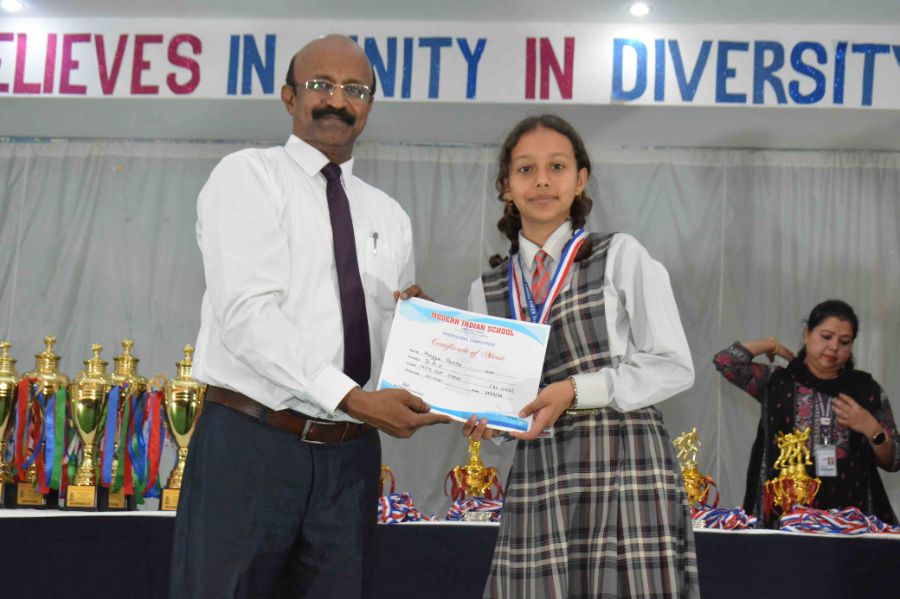 Pragya and Siwani Emerge Victorious in Inter-School Chess Cup at MIS