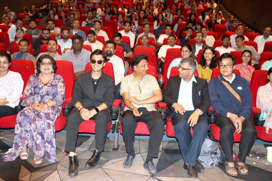 DAV School Support for the Educational Initiative of the Nepali Movie Mohar