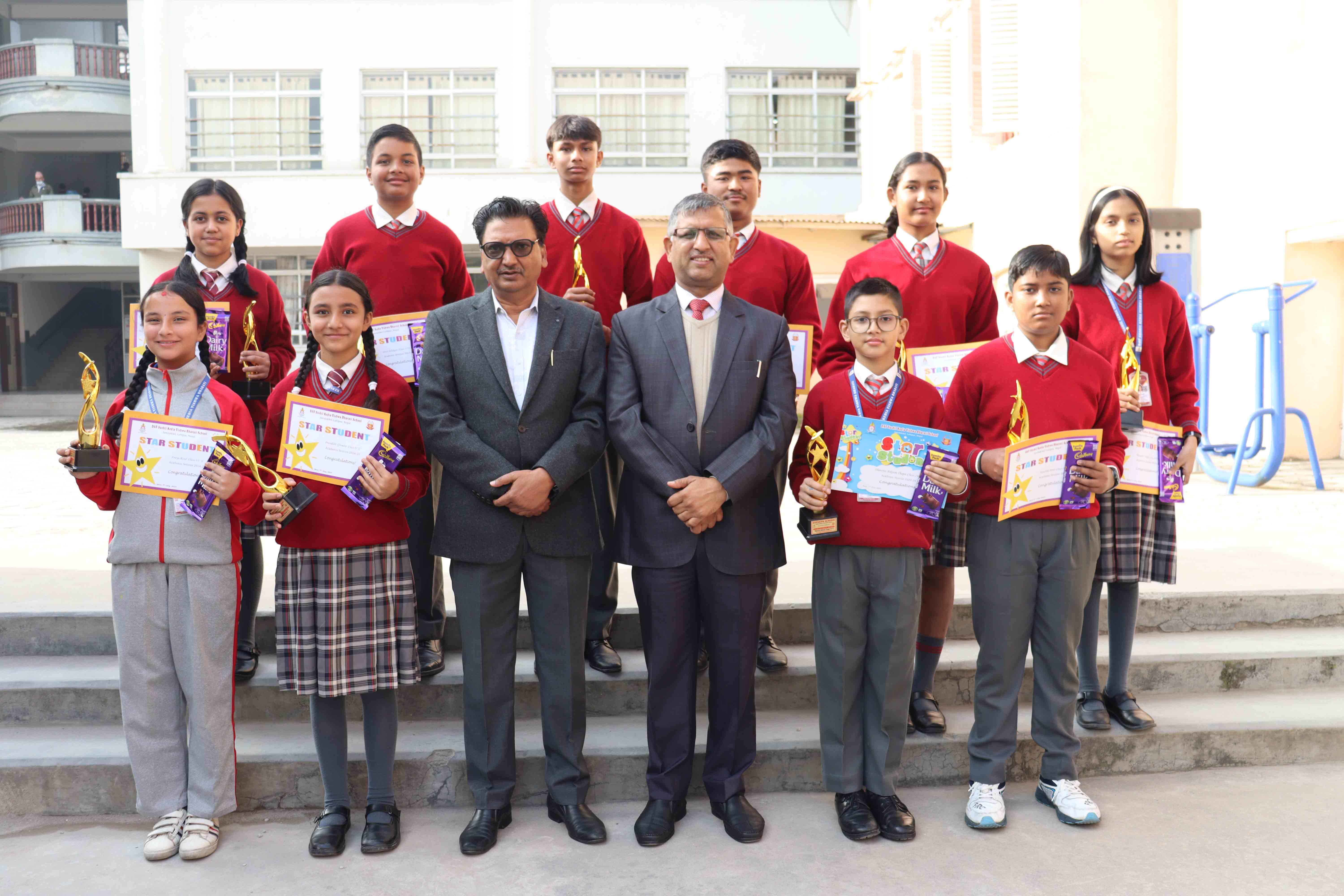 Chairperson Bestows Character Tree and Star Student Awards to Senior and Middle School Winners