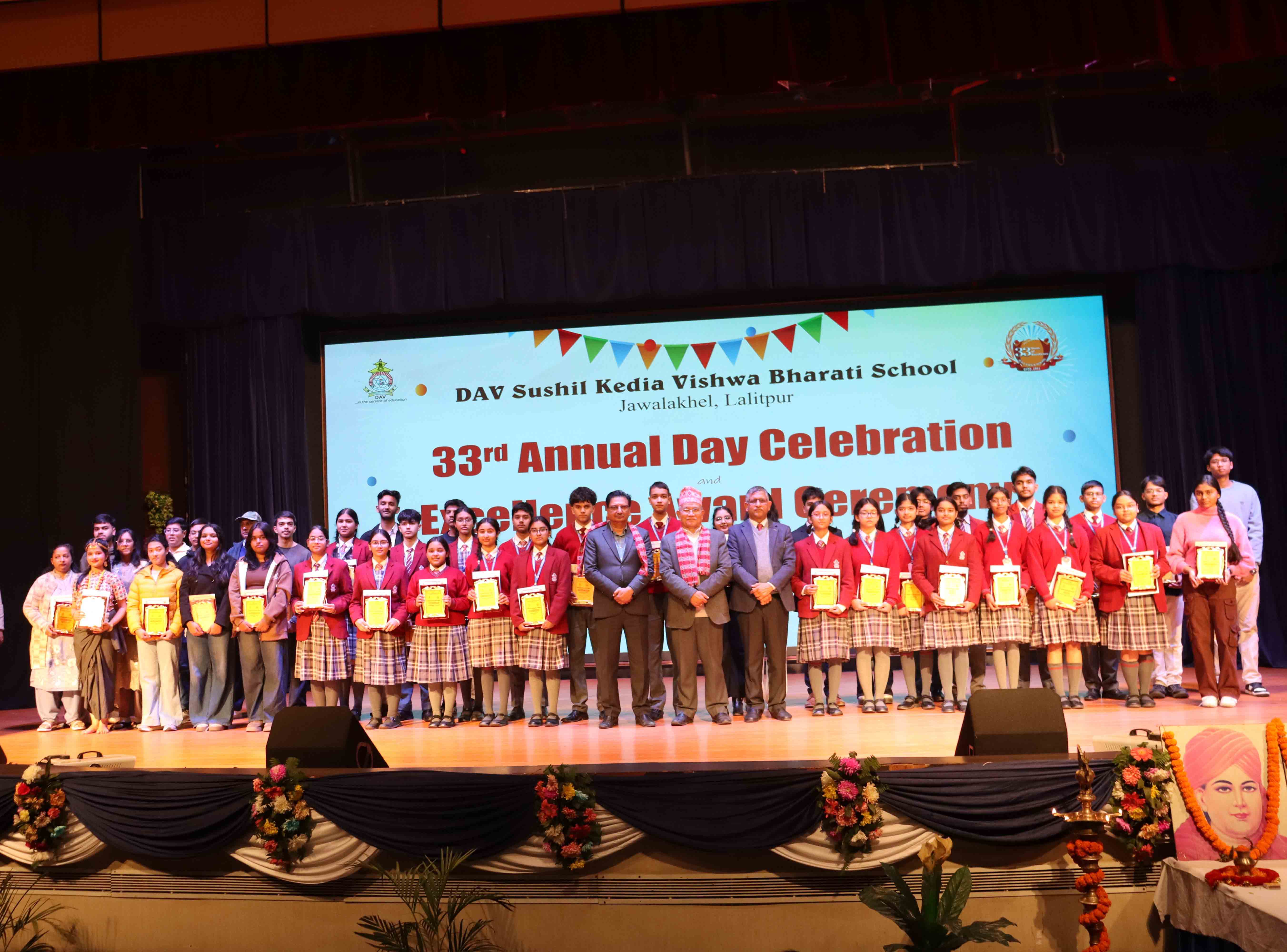 Celebration of the 33rd Annual Day and Excellence Award Ceremony: Chairperson Acknowledges the Invaluable Role of Parents in Students’ Success behind the Scene