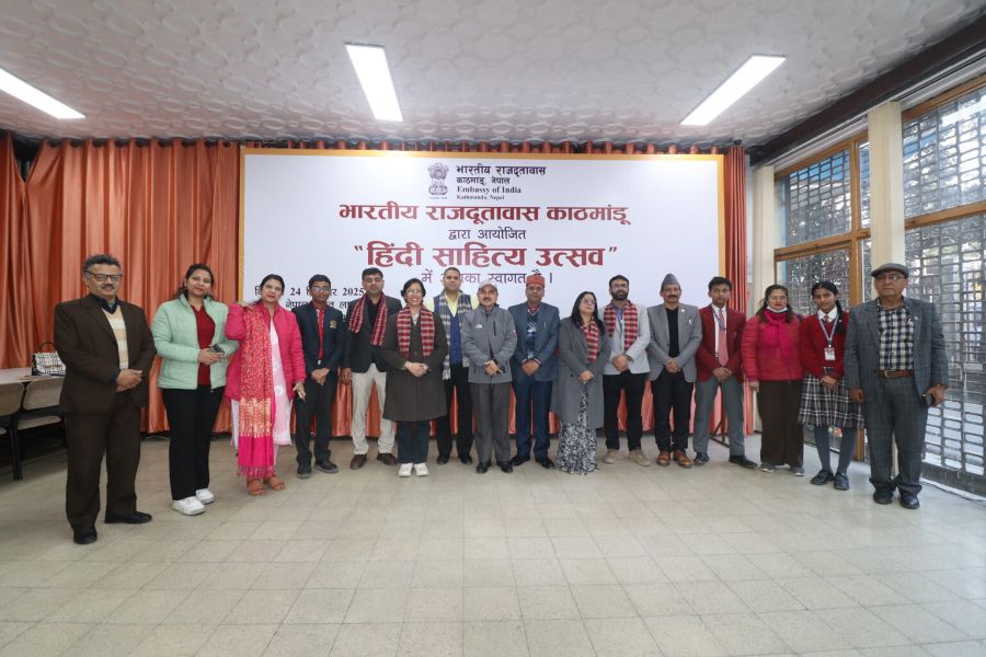 Ayush and Yunika Participate in Hindi Literature Festival