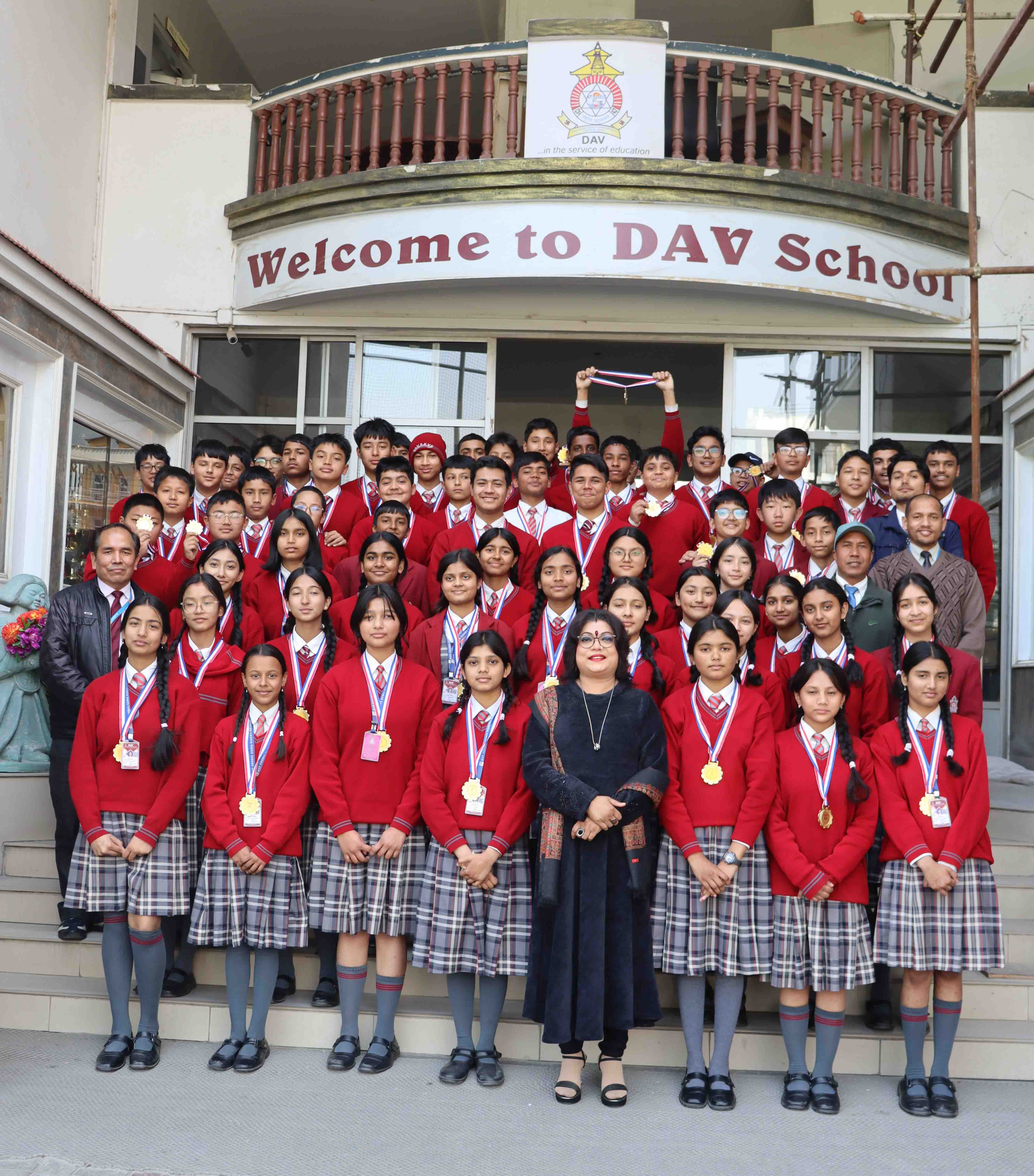 Thematic Dance Clinches First Place at Grade VIII Family Jamboree