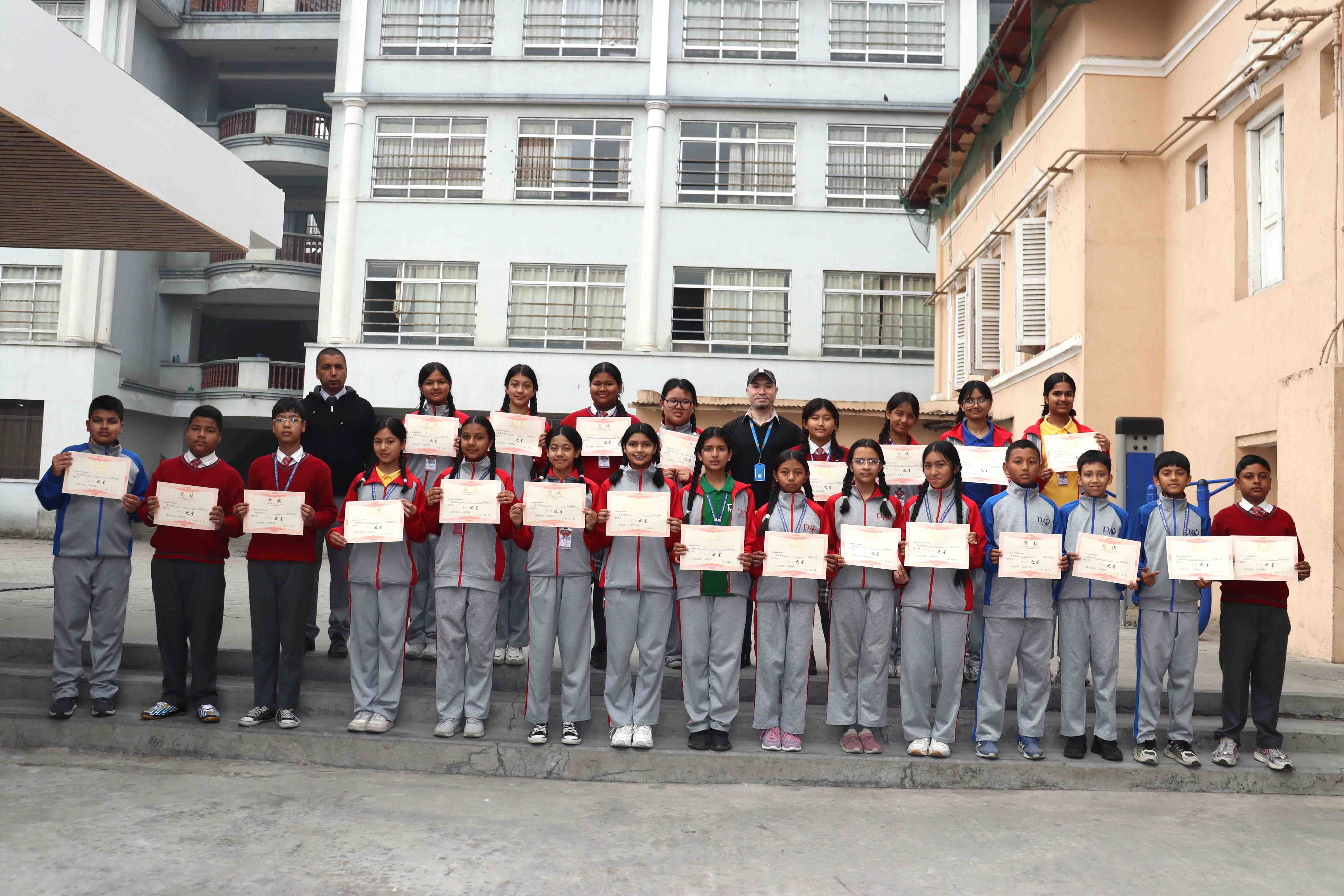 Best Performers in Chinese Language Competition Honoured in the Assembly