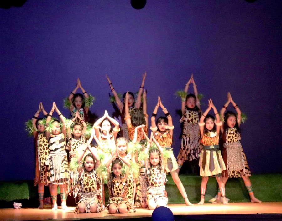 Family Jamboree of I and II Celebrated with Great Joy