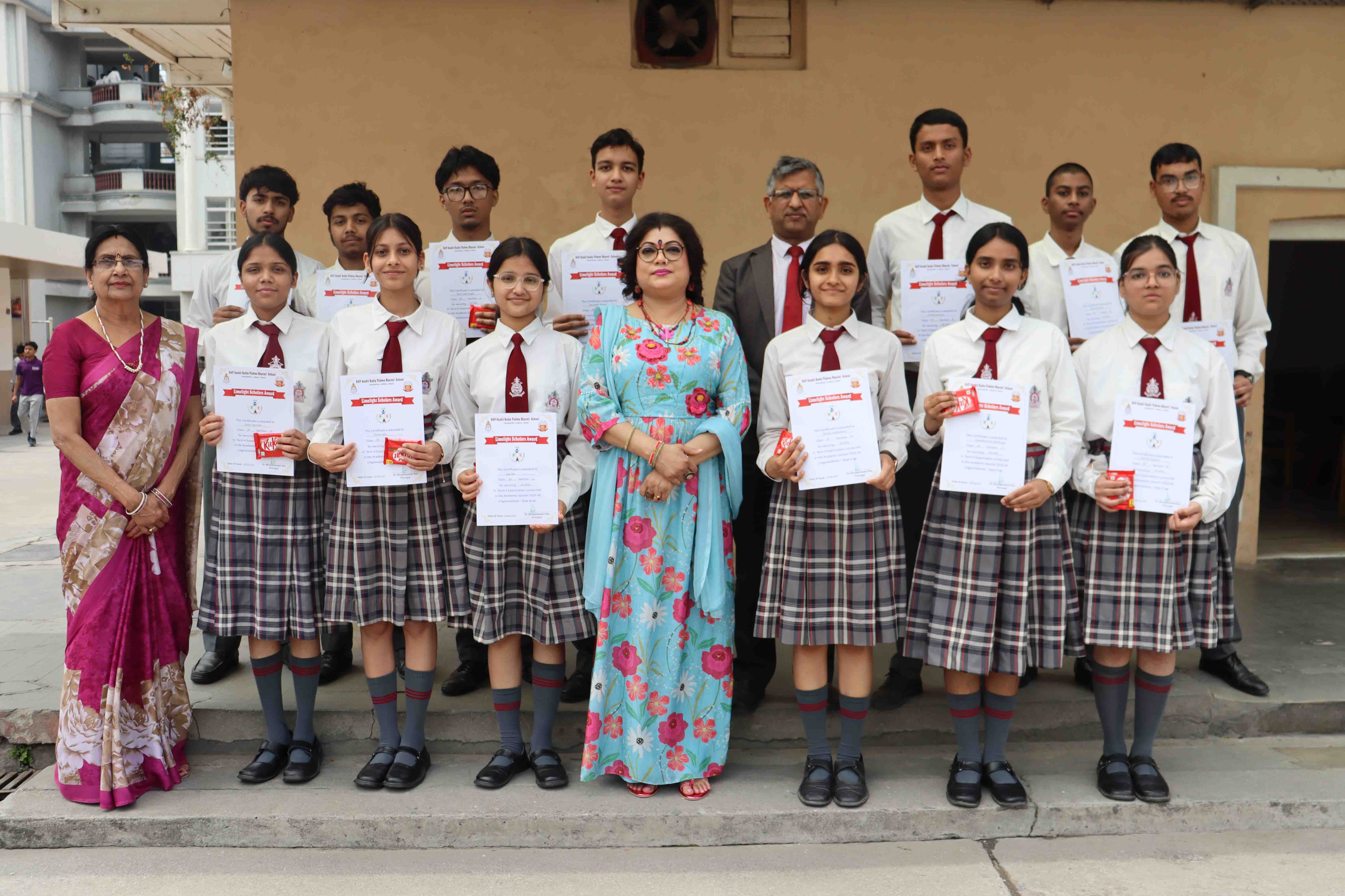 Limelight Scholar Award Honours Senior School Toppers for the Academic Session 2025–26