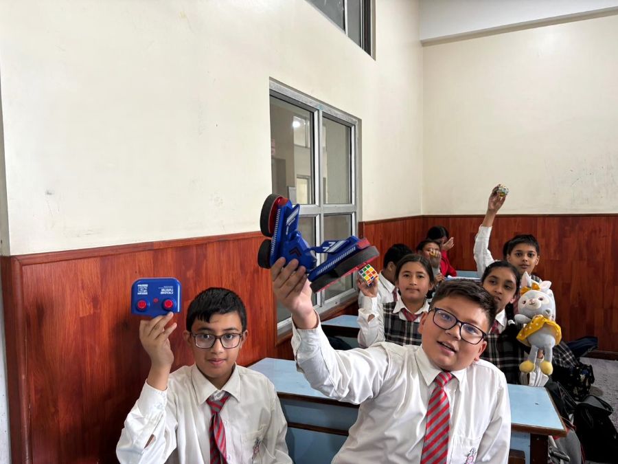 'Show and Tell' Competition for Grade V and VI Students