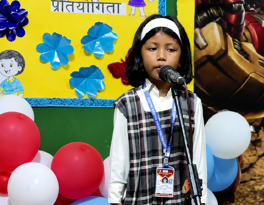 DAV Kindergarten Students Participate in ‘My Introduction Competition'