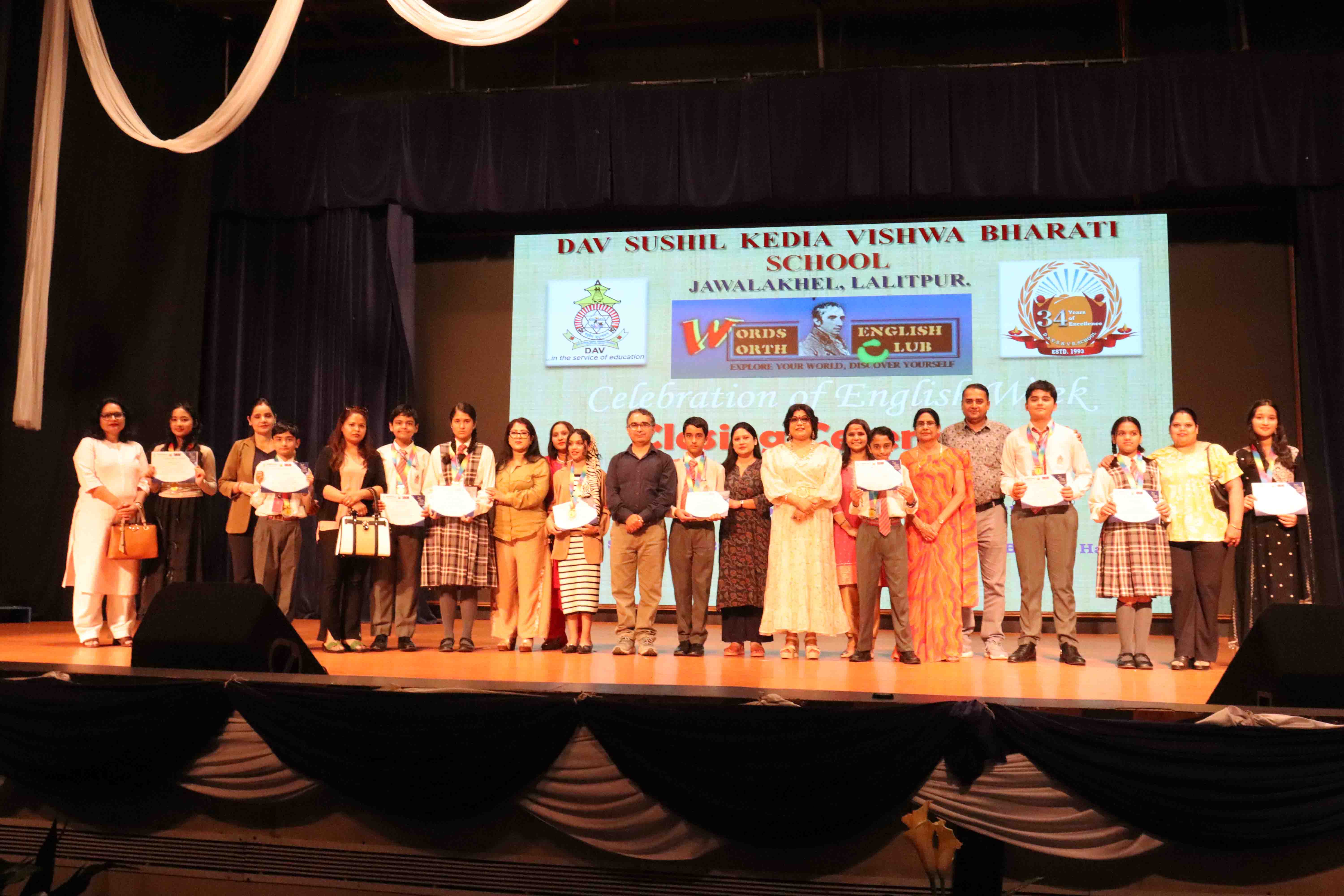 Winners of English Week Get Invitation to the University Stage at the Closing Ceremony of English Week, 2026