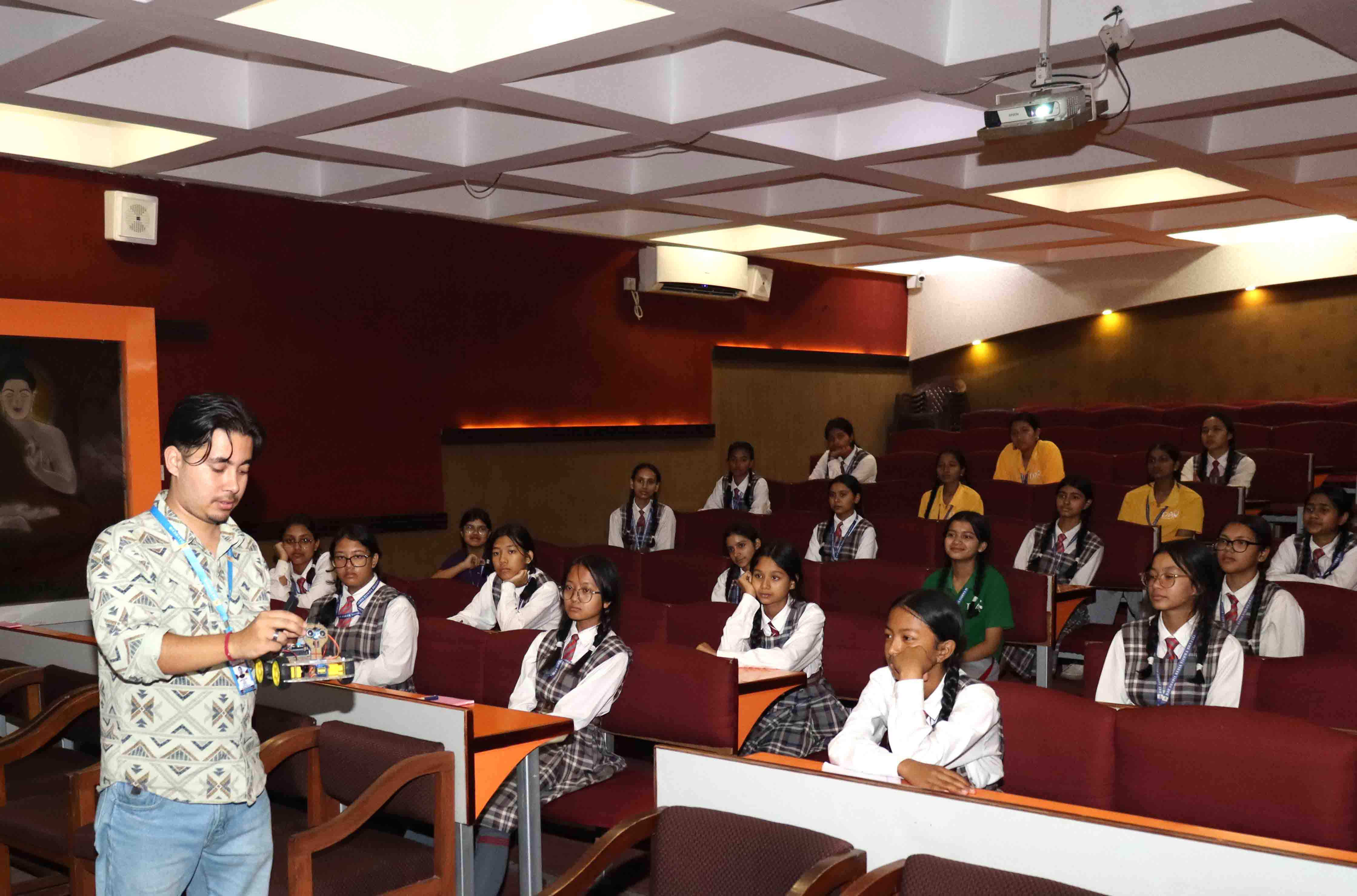 Newton Science Club Organises ‘Robotics for Girls’ Workshop
