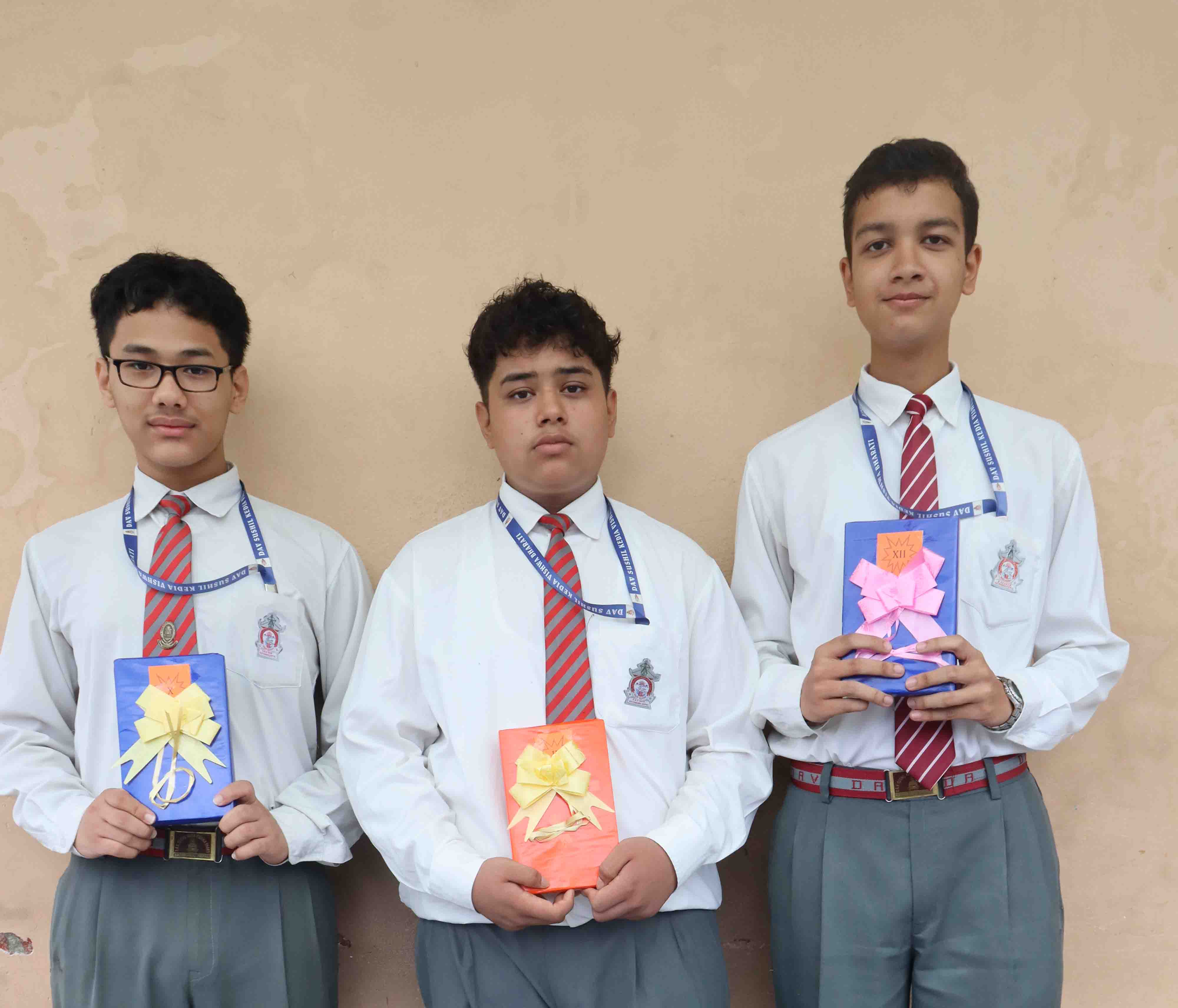 Winners of Principal's Subject Sweepstakes of English Honoured